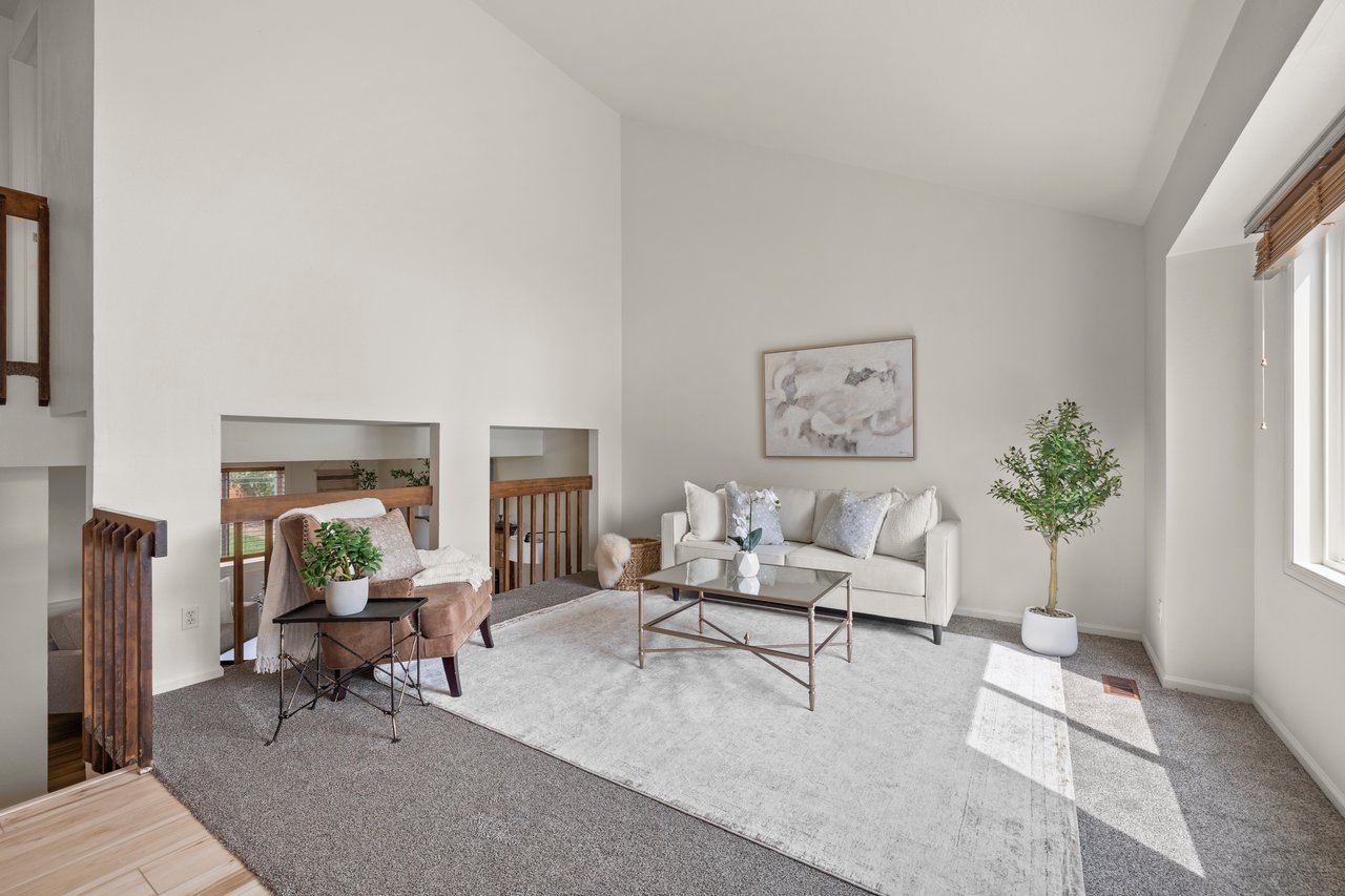 4461 Starflower Dr
