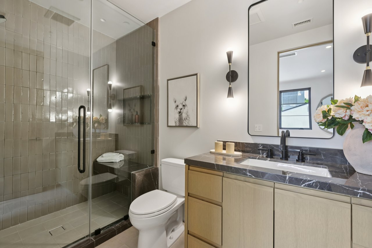 4113 Woodman Ave, Sherman Oaks