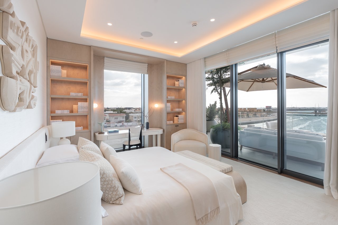 Four Seasons Private Residences - Penthouse 