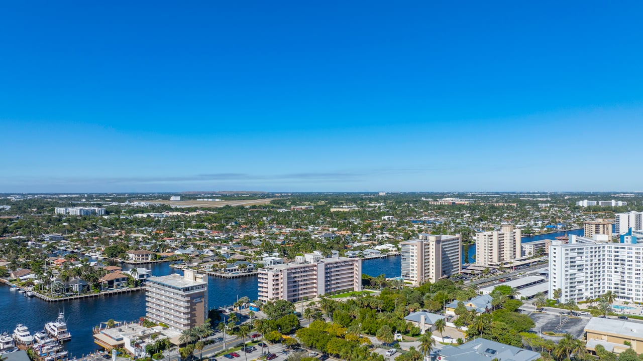 W Pompano Beach Hotel & Residences