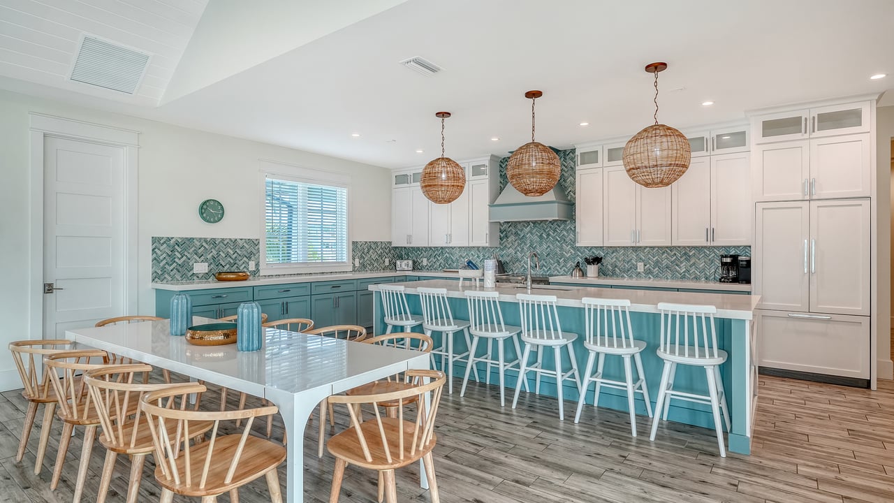 2175 Avenue A, Bradenton Beach, Florida