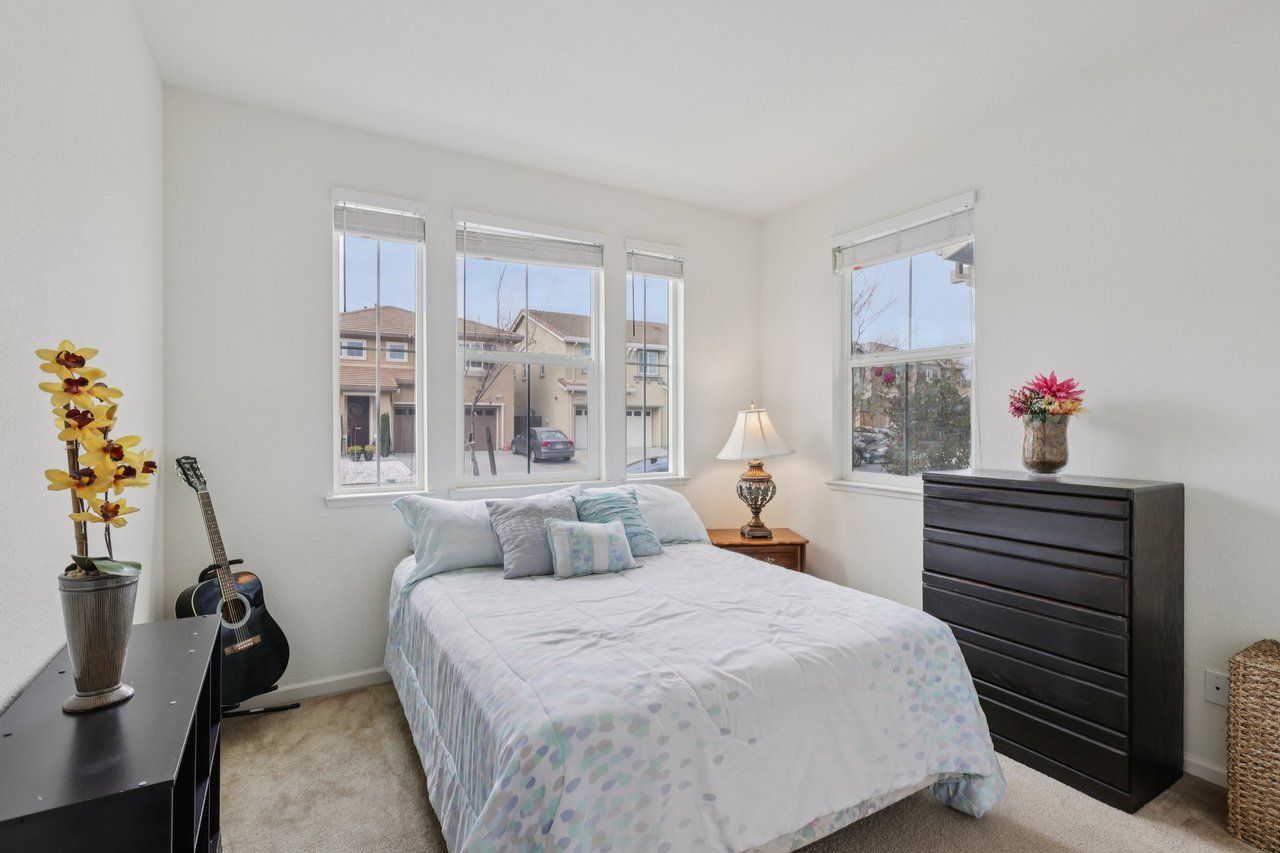5348 Gramercy Cir