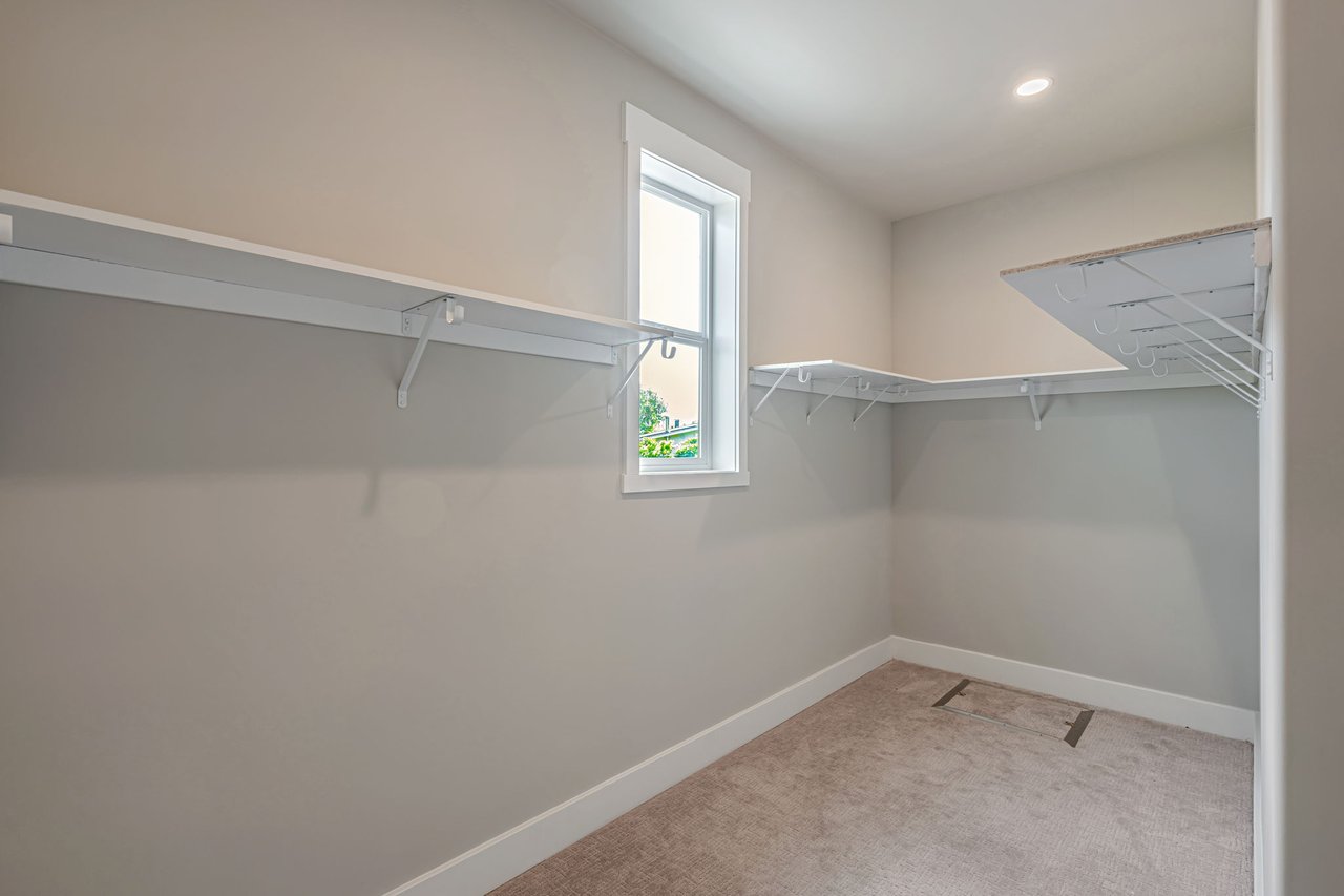 12 Rose Ct Novato