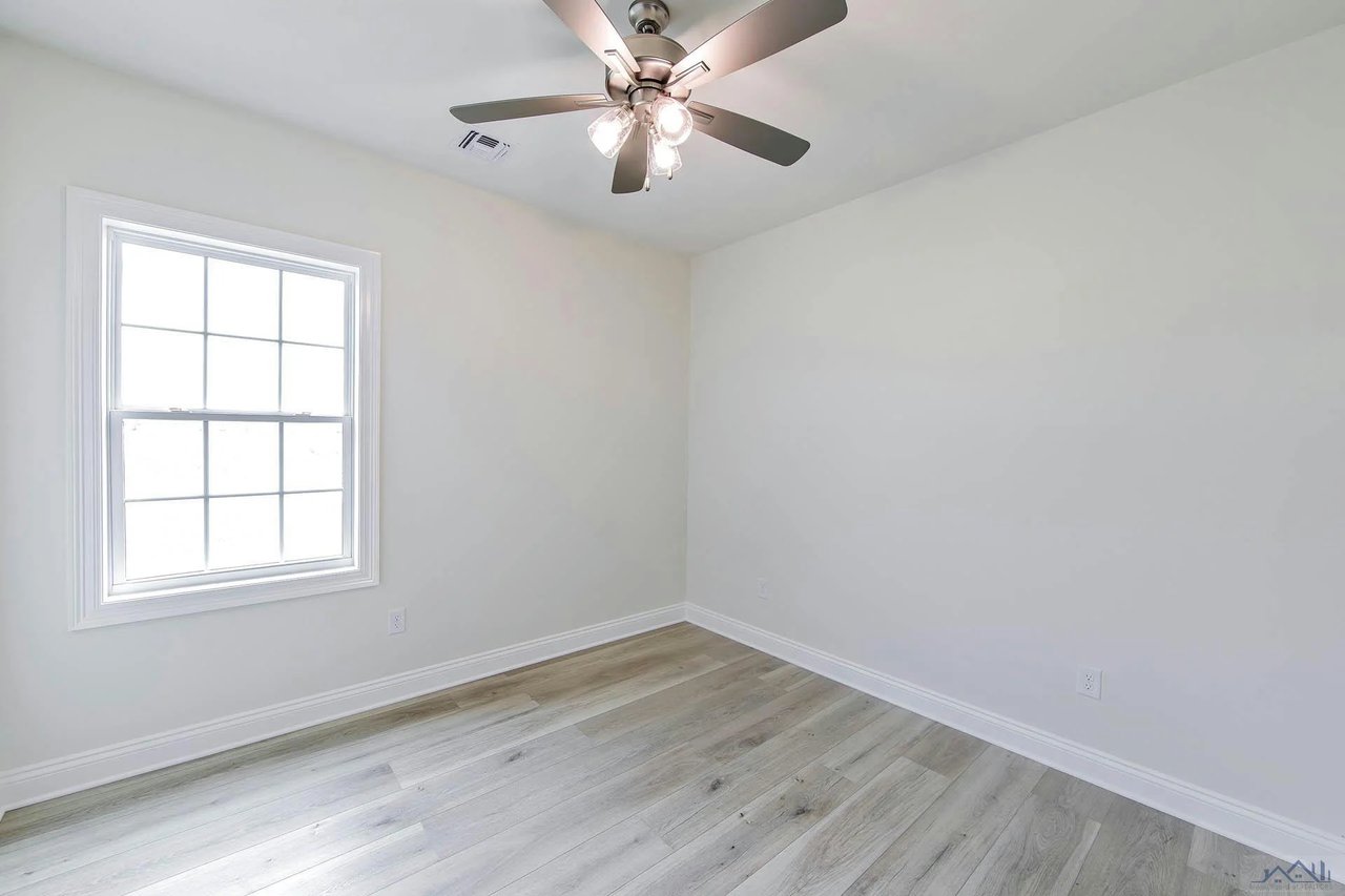 277 Rue Reece