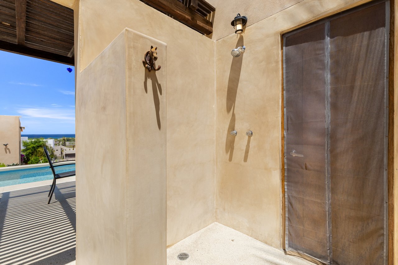 casita shower