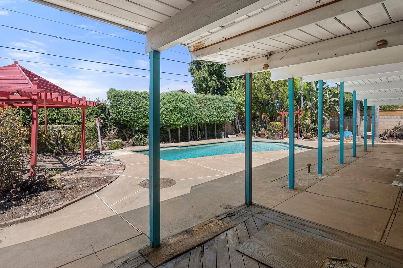  Eichler Home For Sale in Orange — Bring the Vision...This one won't last!