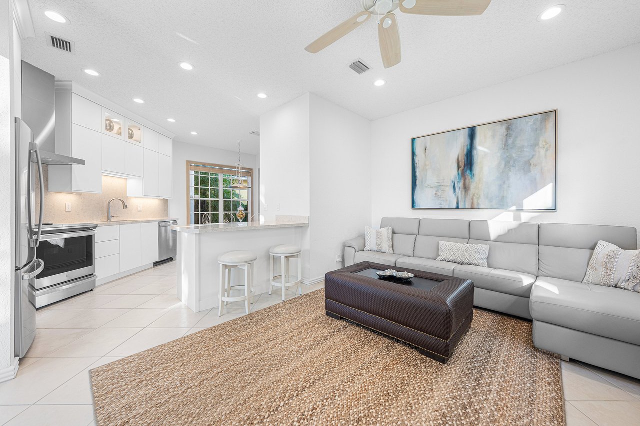 16815 Knightsbridge Lane 