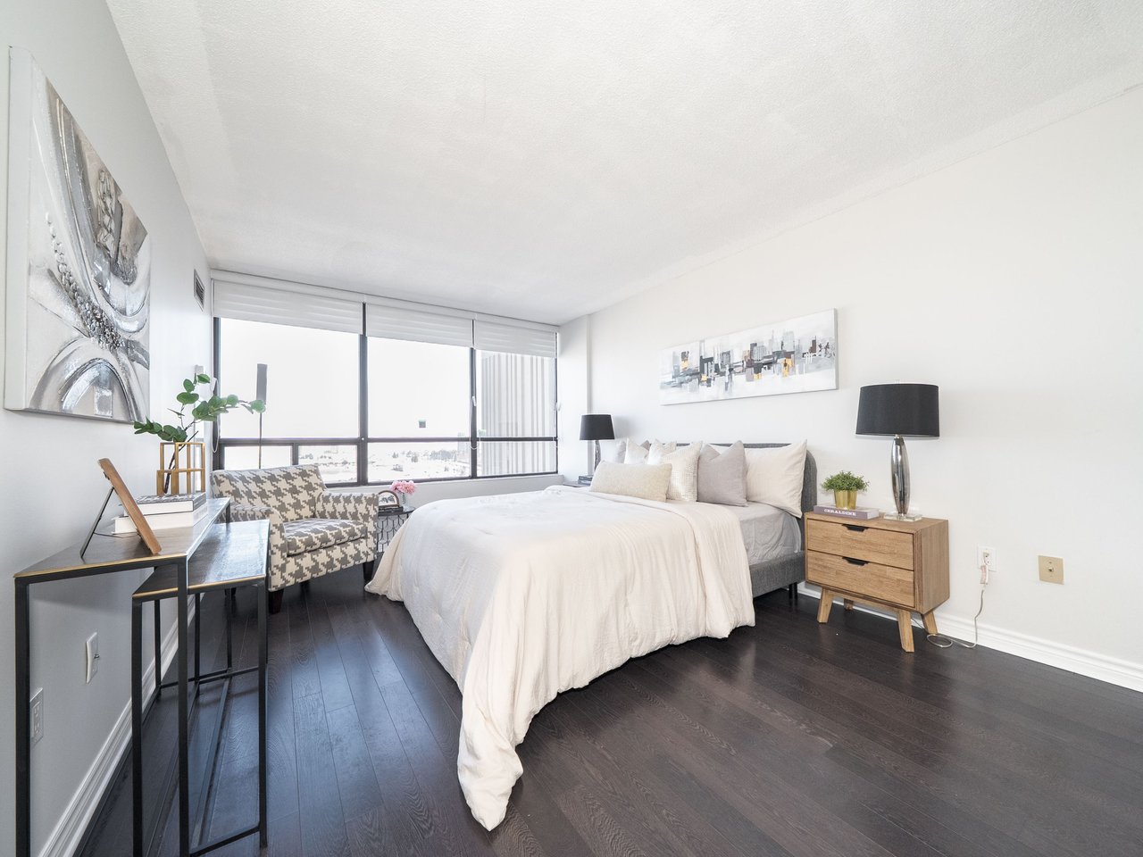 7420 Bathurst Street, 1602