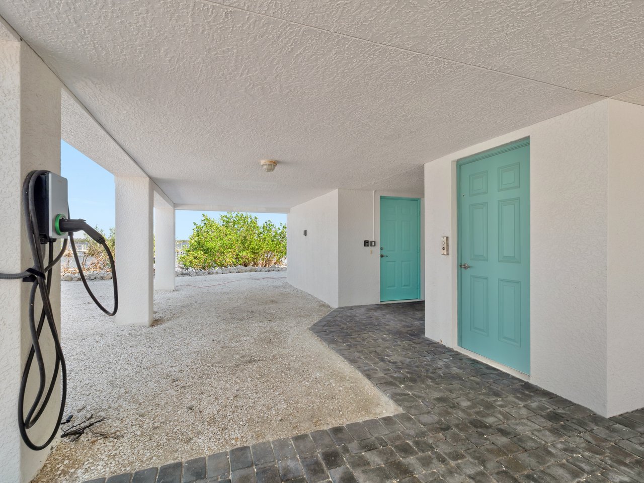 4581 Redfish Point RD