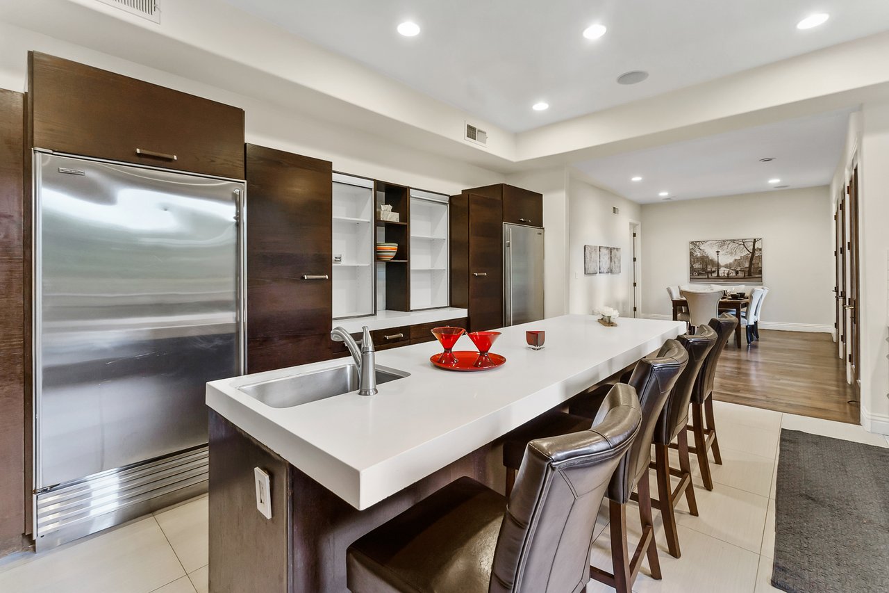 Valley Opulent
