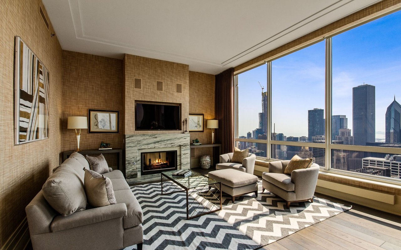 55 E Erie St, #5401 