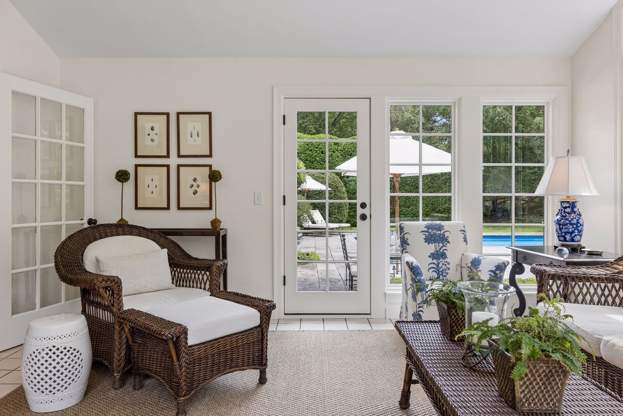 235 Hollander Road, Wayzata