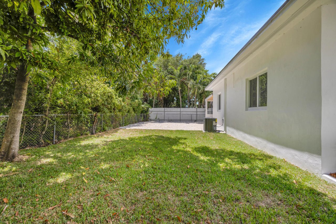 Fully Renovated 4-Bedroom Home Minutes from Coral Gables