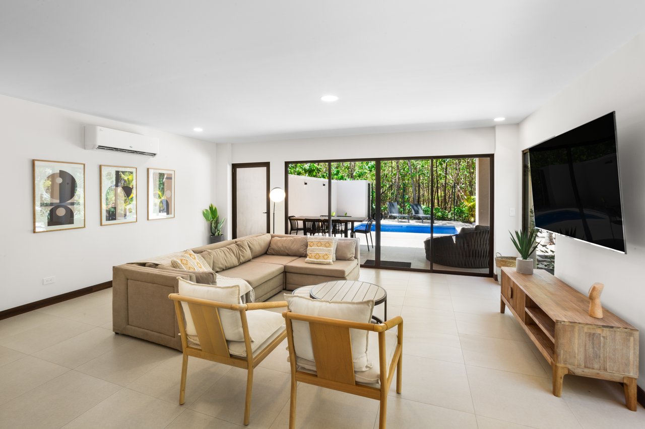 Flamingo Estates Luxury Home | Modern 4-Bed Retreat with Pool & Rooftop Terrace Near Beach & Marina