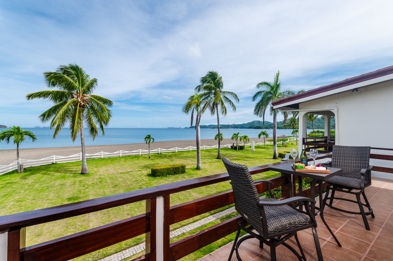 Pacific Beach 4 | Adorable 2 Bedroom 2 Bathroom Beachfront Condo in Playa Potrero!
