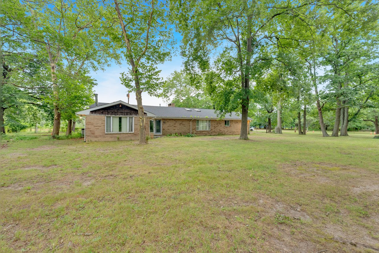 3042 S BLACK HORSE PK