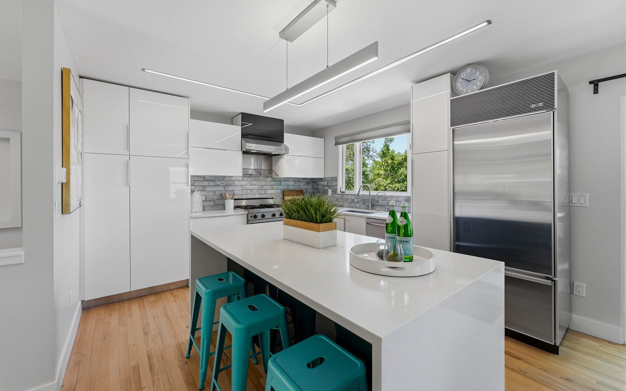 2850 6th Street