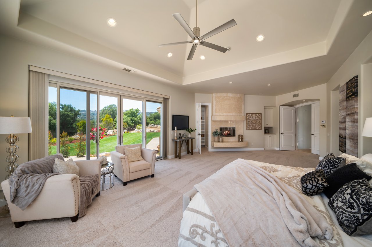 41555 Avenida Conchita