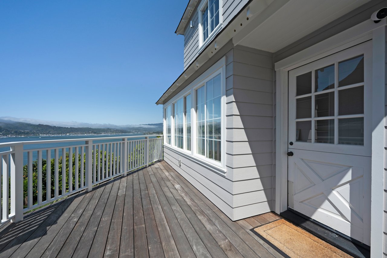 Stunning View Residence