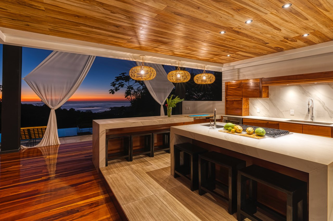 Beauty Villa- Ocean View in Uvita