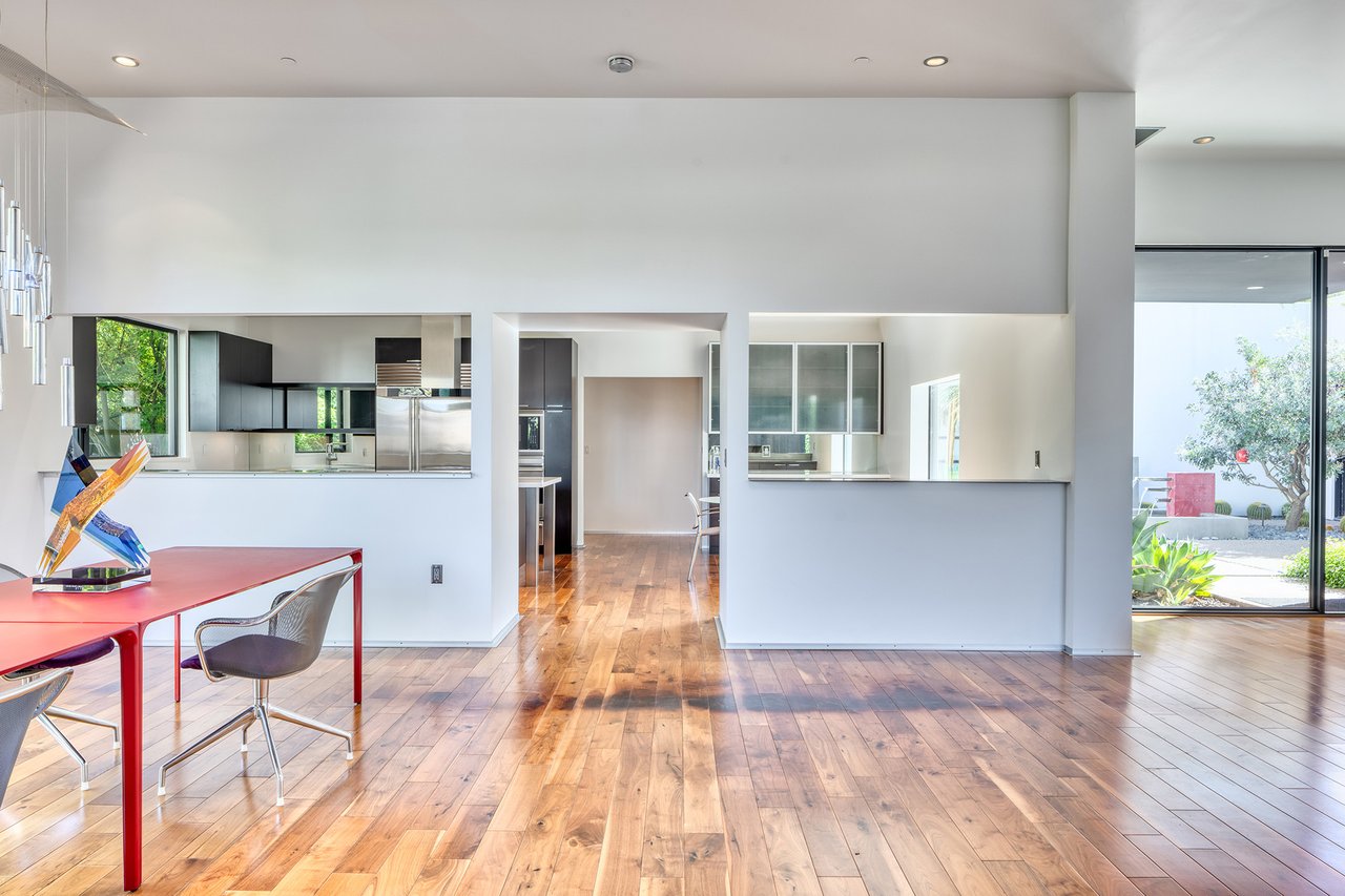 5434 E Lincoln Drive 50