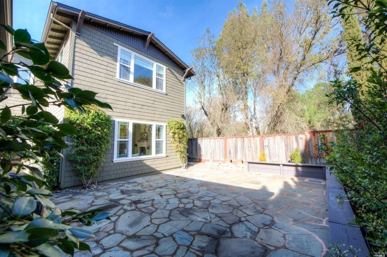 1168 Ingram Dr
