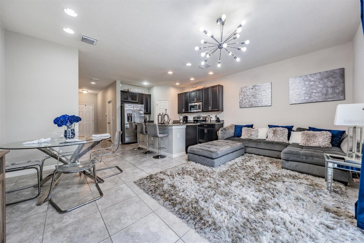 Modern Townhome Living in the Heart of Riverview