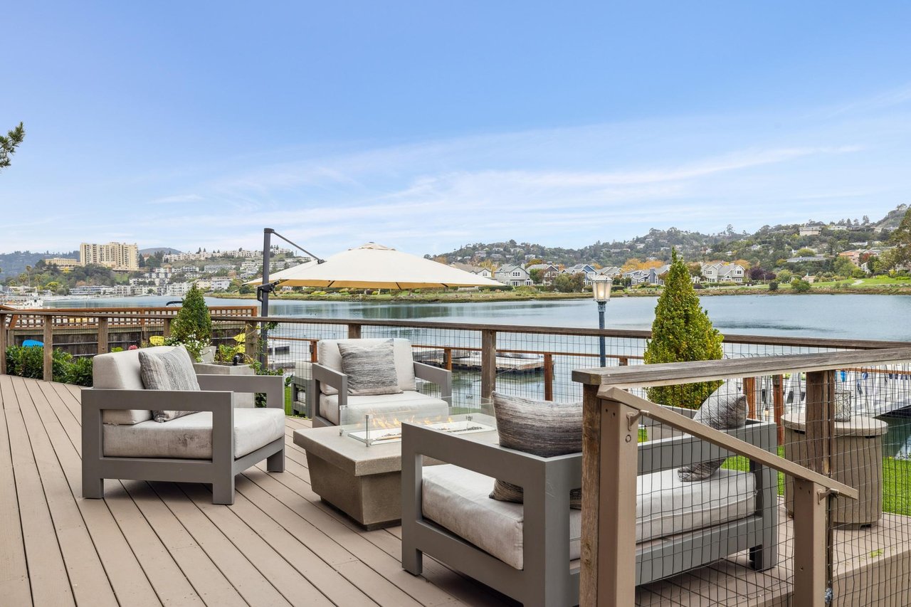 Luxurious Waterfront Home in Larkspur Marina