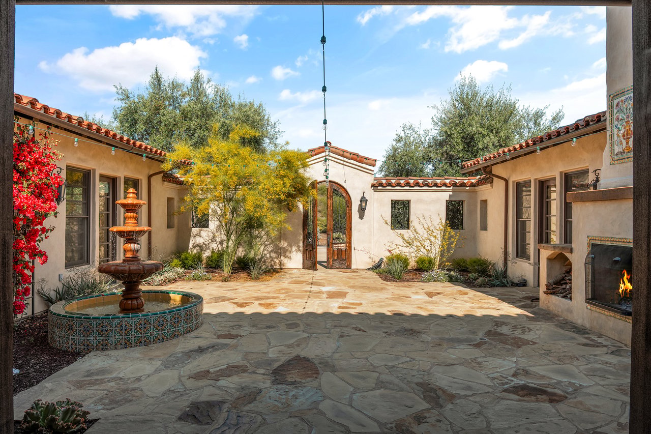 19300 Hombre Lane