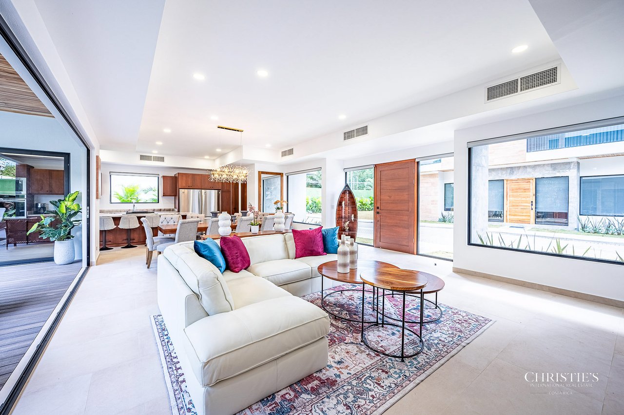 A Private Collection of Five Luxury Beachfront Villas - Rio Mar