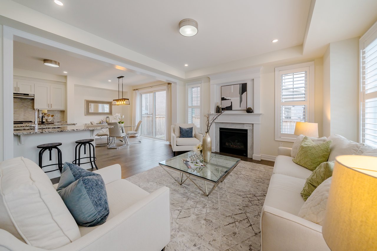 3209 Daisy Way, Oakville, ON L6M 1L4