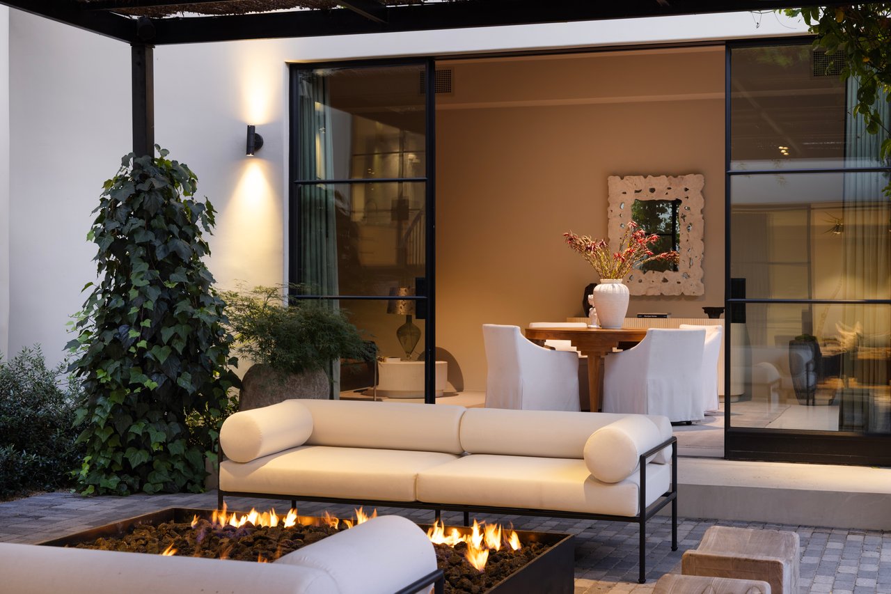 2401 Nottingham Ave, Los Feliz