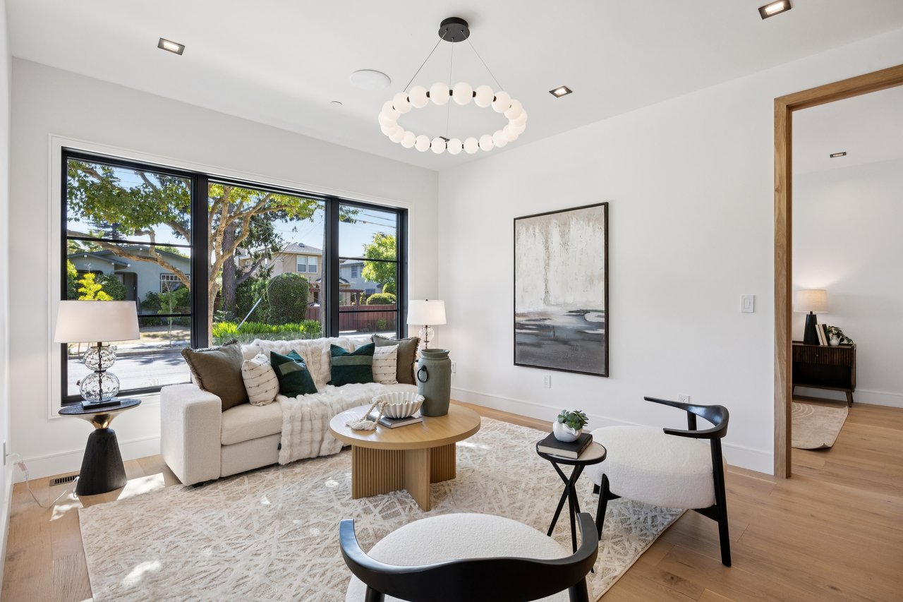 10 Channing Rd, Burlingame