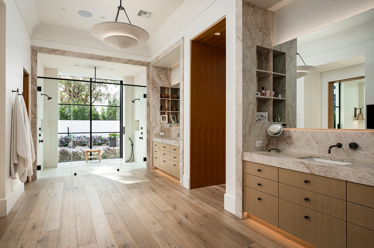 5029 E DESERT PARK Lane