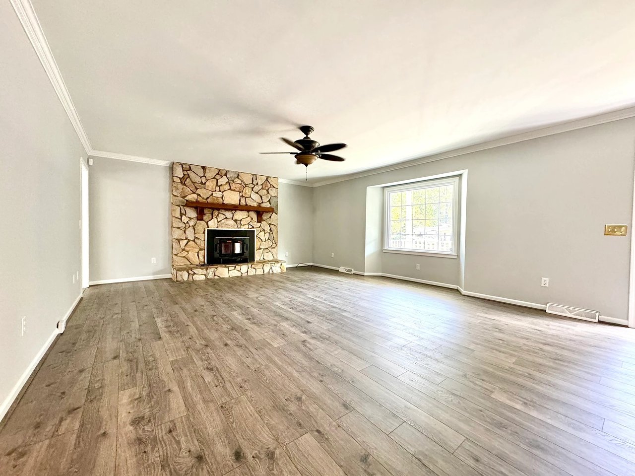 SOLD- A Charming Home at 300 Tanner Road, Taylors, SC