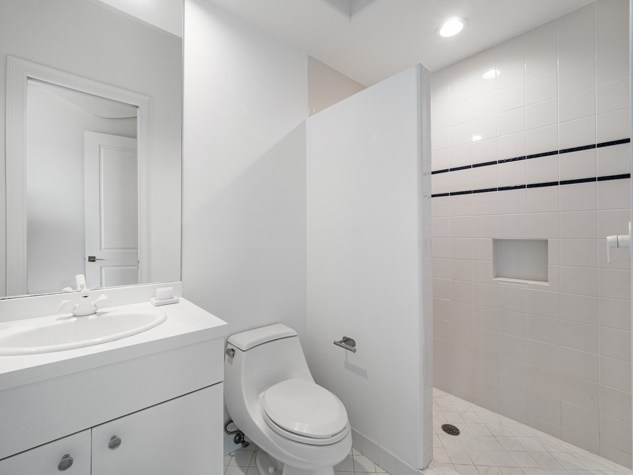 771 Cypress Lake CIR