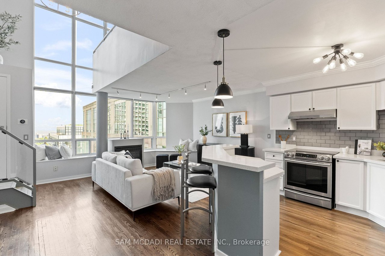 DREAMY TWO-STOREY PENTHOUSE