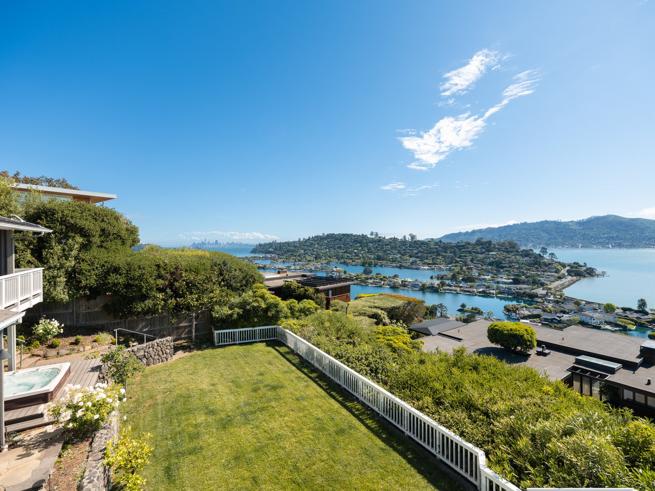 Extraordinary View Residence