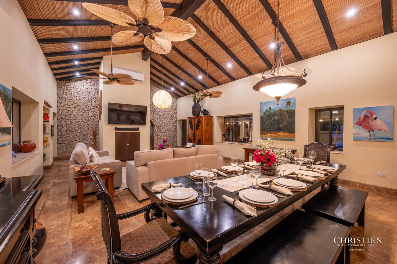 Casa Playa Bonita | Beachfront Luxury Estate in Playa Flamingo