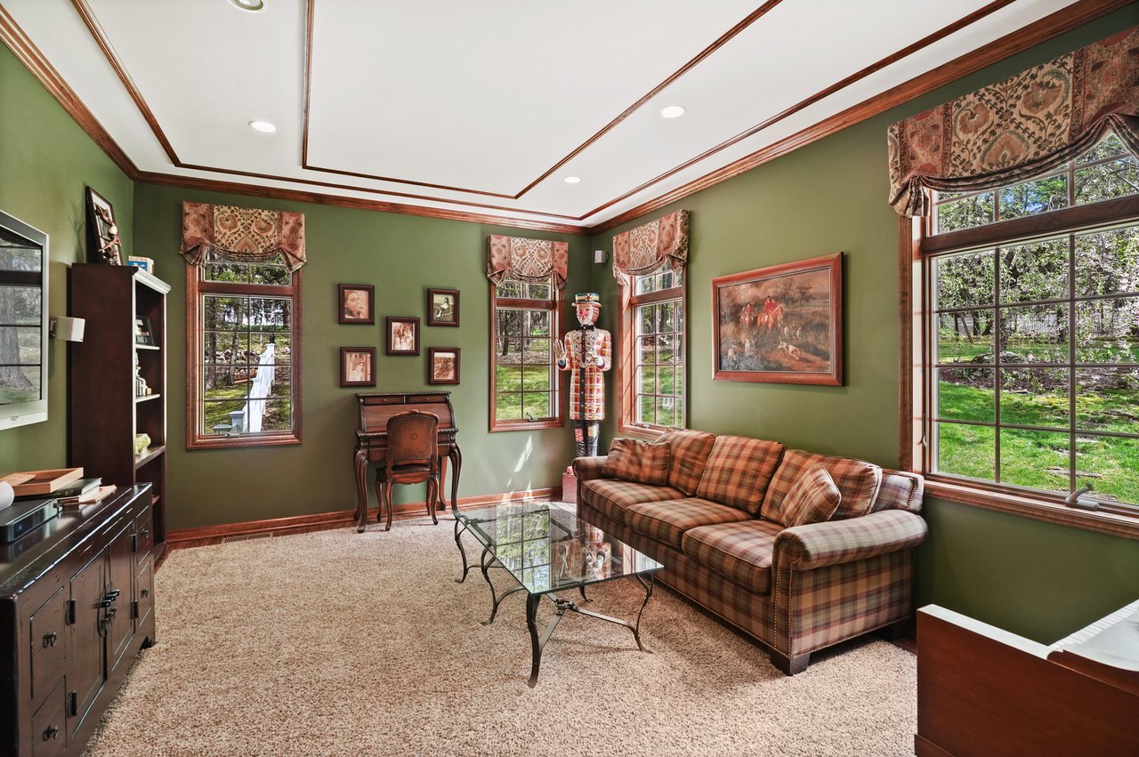 26 Autumn Ridge Road