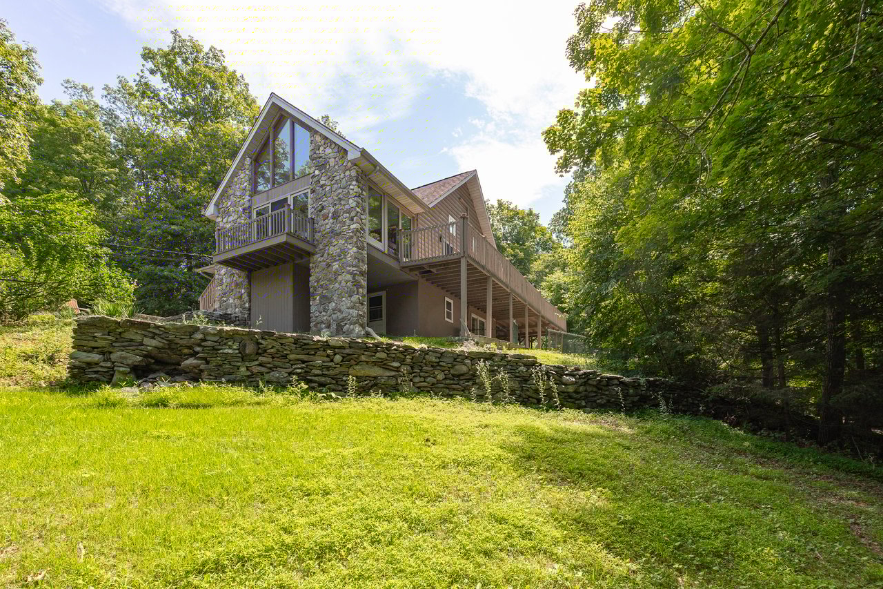 12 Wolf Lane