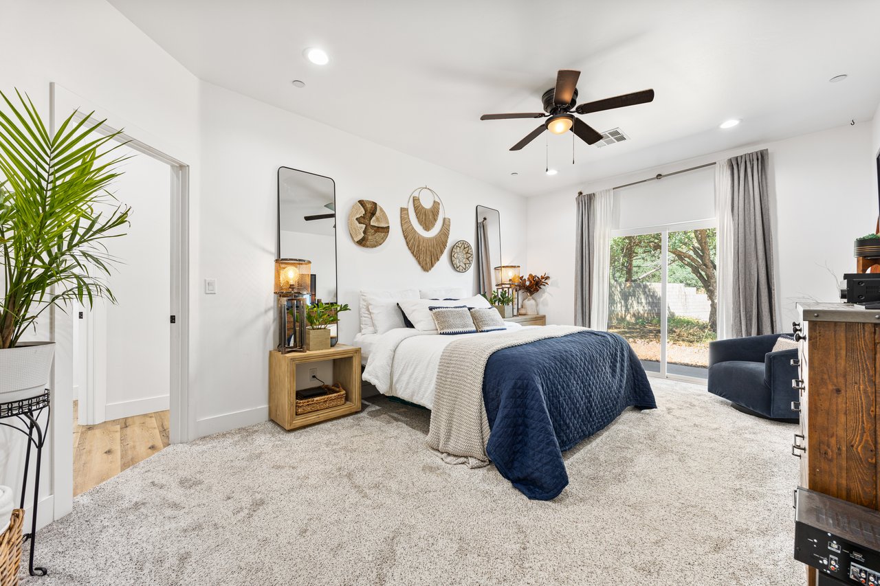 21305 Country Club Dr. 