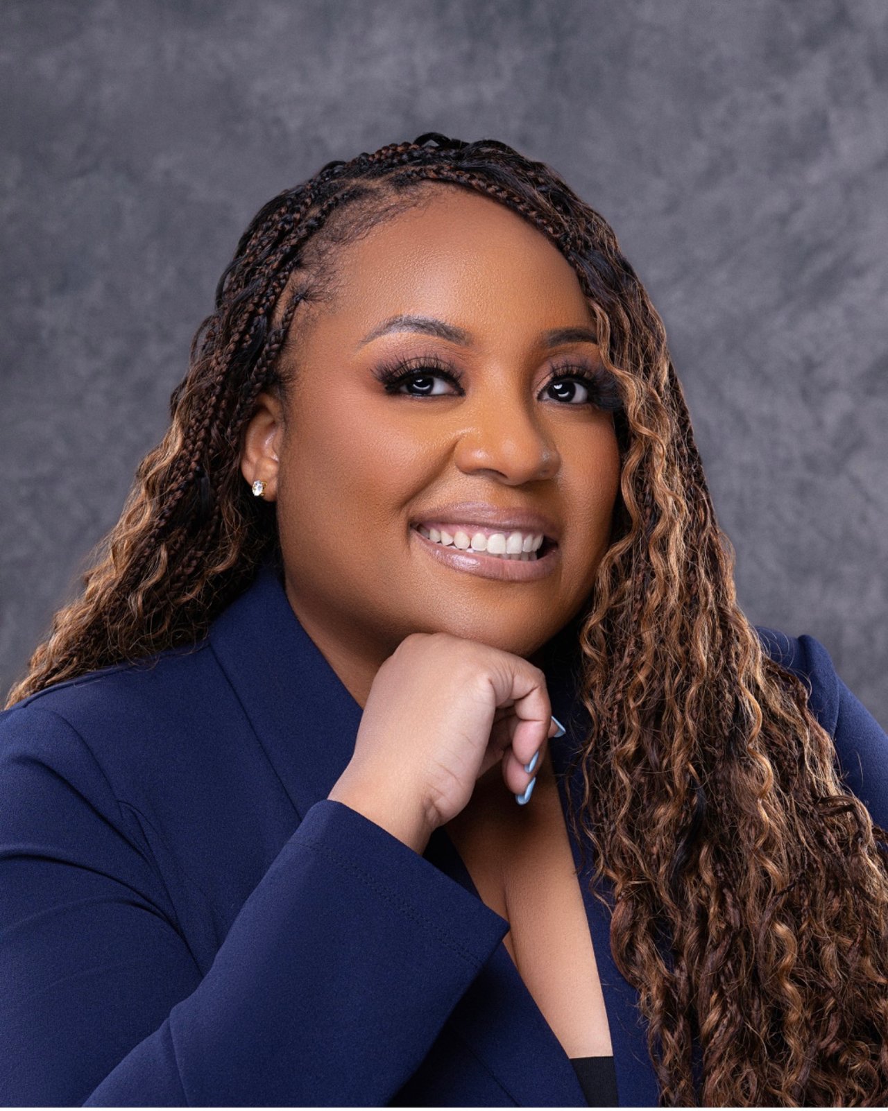 Jakeshia Thomas Chicago, IL Real Estate Agent Headshot