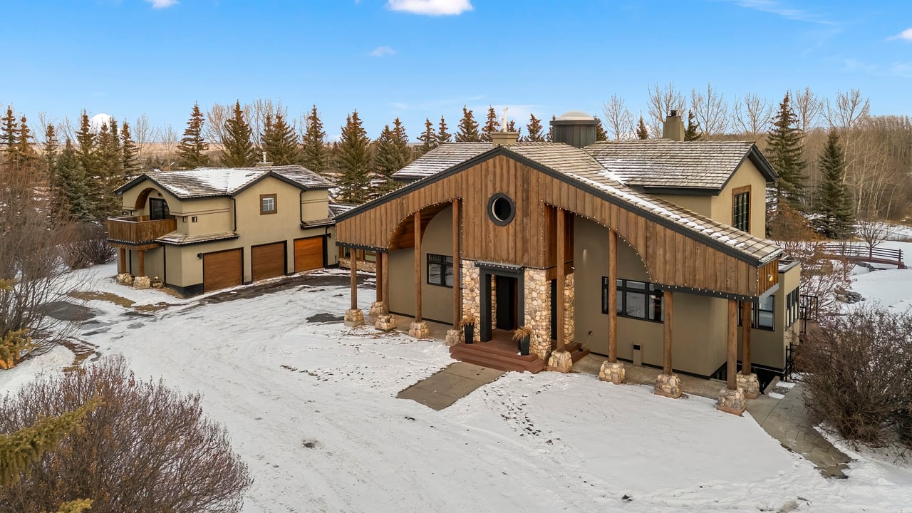 19 Bearspaw Summit Rise