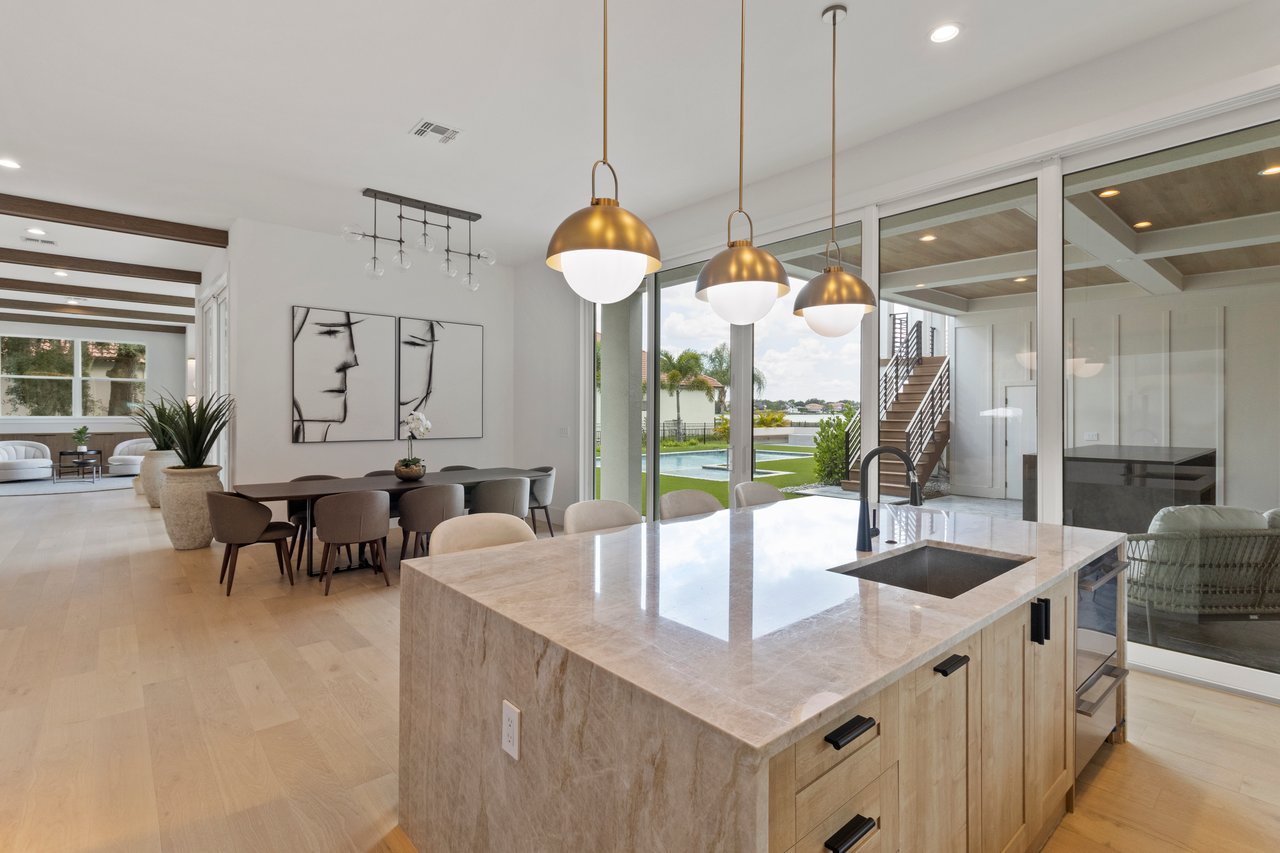 7706 Ficquette Rd- Windermere