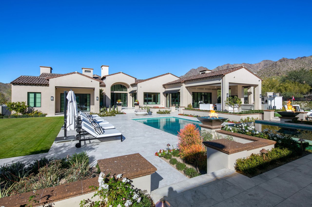 10927 E Windgate Pass Drive, 1519