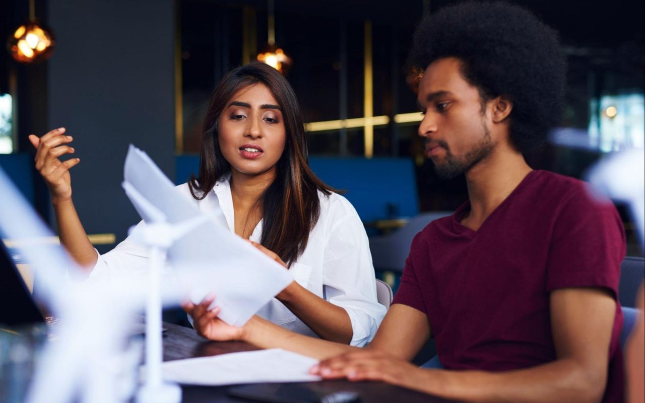 Top Questions to Ask Before Making an Offer on a Home cover