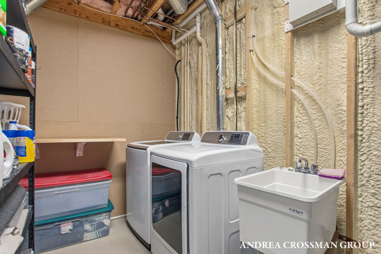 6919 Bendemeer Drive