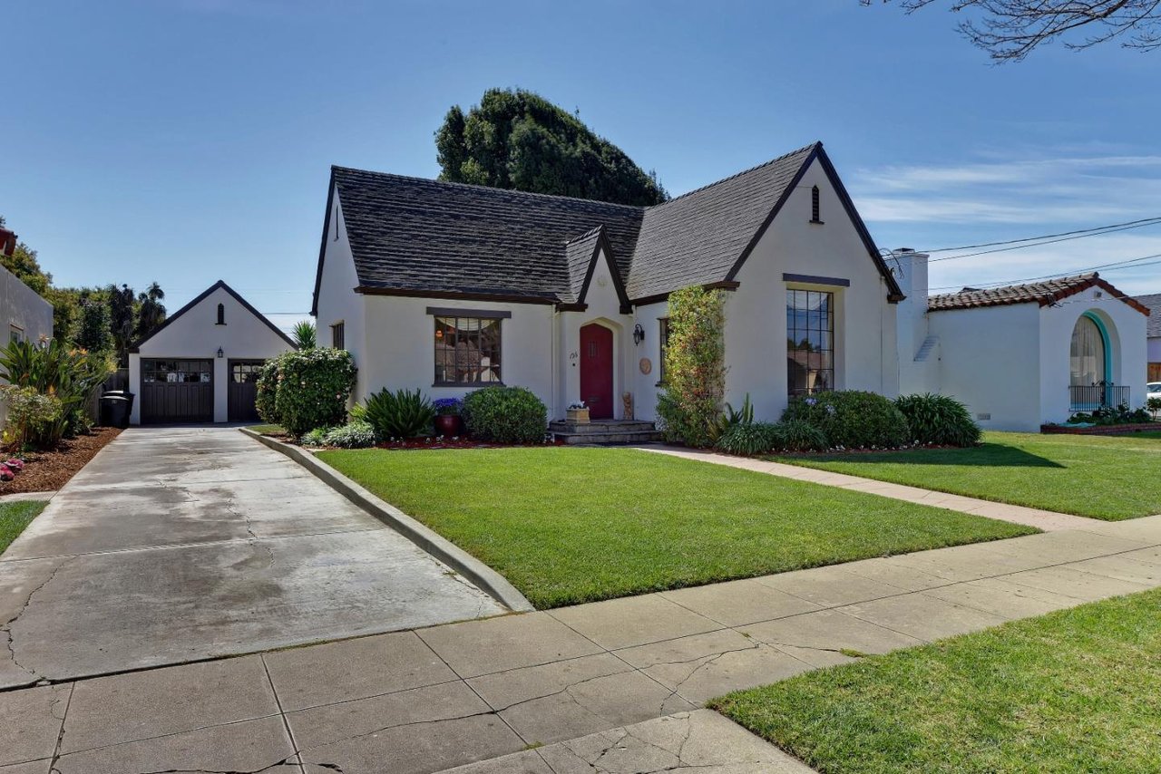 136 E Acacia Street
