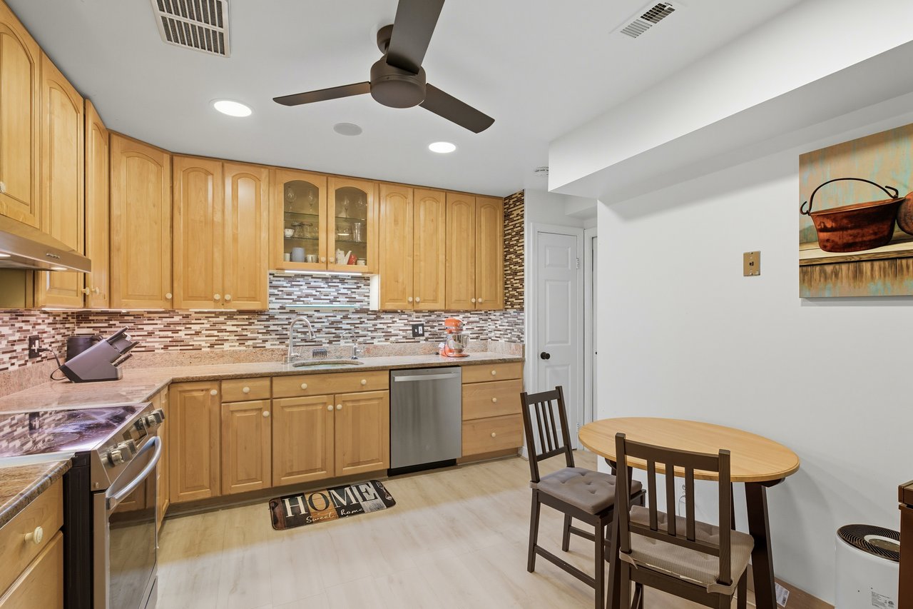 Luxury Turnkey Furnished Condo